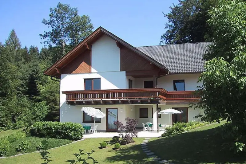Ferienhaus mit Hund in Reifnitz, Maria Wörth für max. 2 Personen Ferienhaus mit Hund in Reifnitz, Maria Wörth für max. 2 Personen