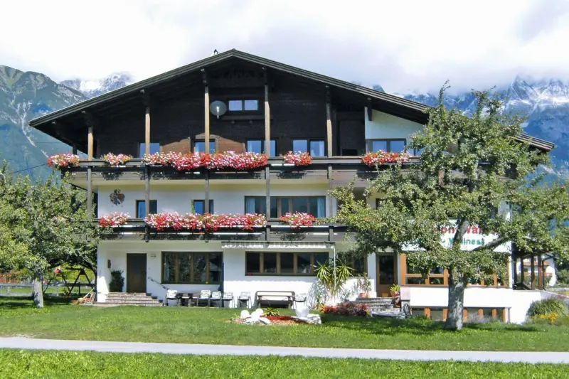 Bauernhof in Barwies, Tirol, Österreich