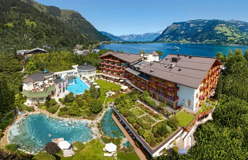  mit Hund in Zell am See, Salzburger Land, &Ouml;sterreich