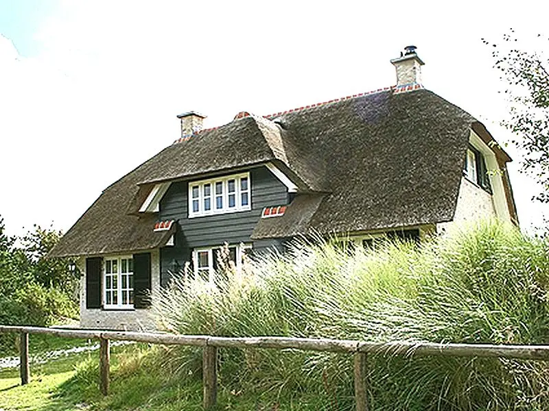 Ferienhaus mit Terrasse, Whirlpool und Sauna