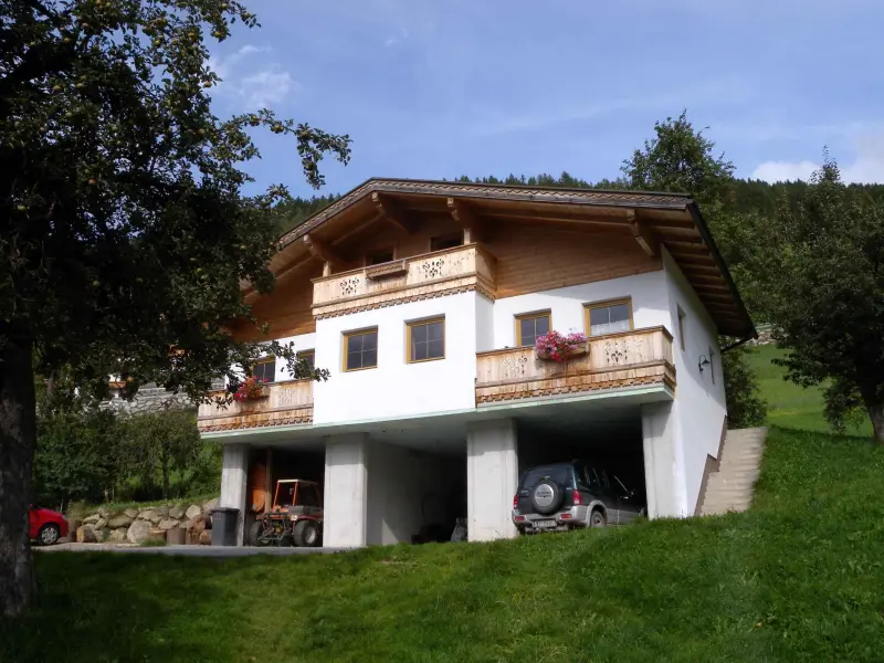 Ferienhaus mit Hund in Gerlosberg für max. 6 Personen Ferienhaus mit Hund in Gerlosberg für max. 6 Personen