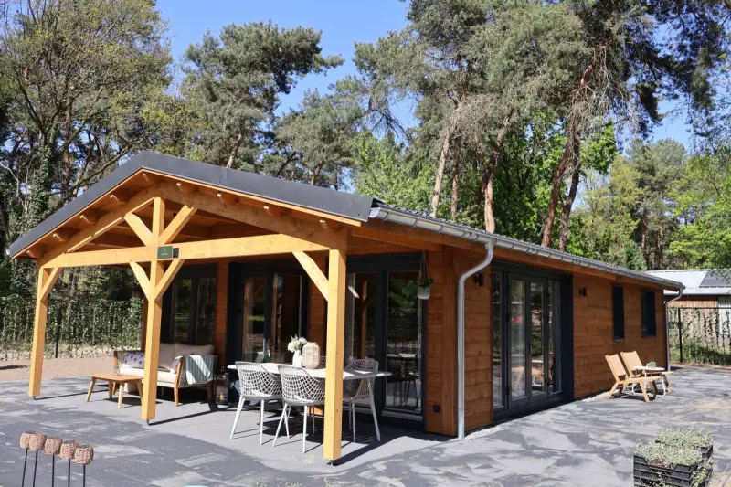 Ferienhaus mit Sauna, Grill und Whirlpool