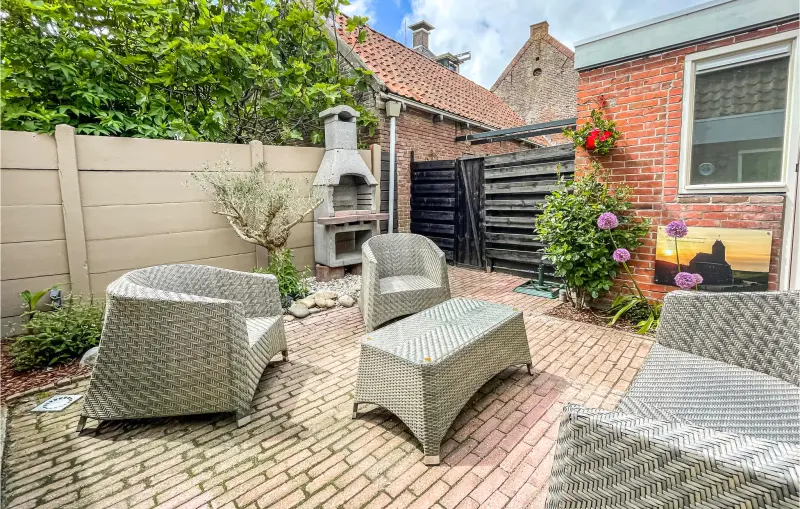 Maisonettewohnung mit Terrasse, Garten und Grill