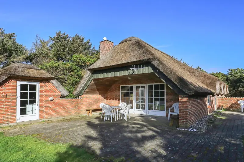 Ferienhaus mit Hund inNr. Lyngby Strand, Nørre Lyngby  f&uuml;r max. 8 Personen