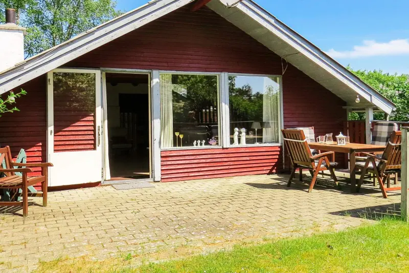 Ferienhaus in Hou, Hals f&uuml;r max. 4 Personen