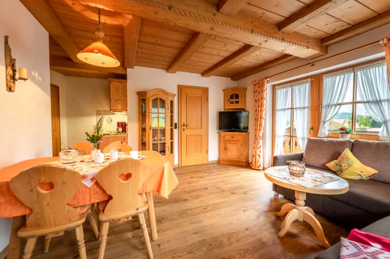 Ferienwohnung in Ruhpolding für max. 3 Personen Ferienwohnung in Ruhpolding für max. 3 Personen