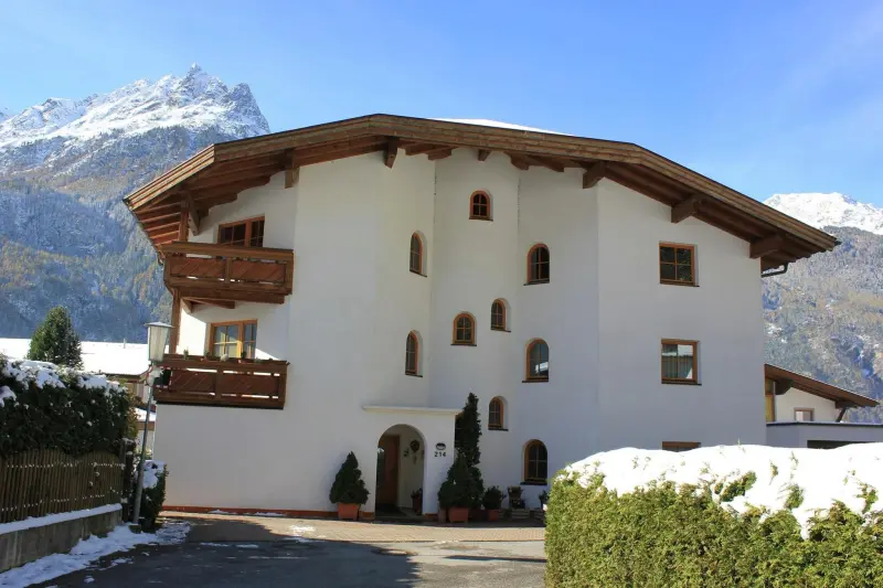 Ferienwohnung in Längenfeld, Ötztal für max. 4 Personen Ferienwohnung in Längenfeld, Ötztal für max. 4 Personen