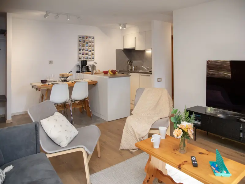 Ferienwohnung mit Hund in Orsières, Champex-Lac für max. 4 Personen Ferienwohnung mit Hund in Orsières, Champex-Lac für max. 4 Personen