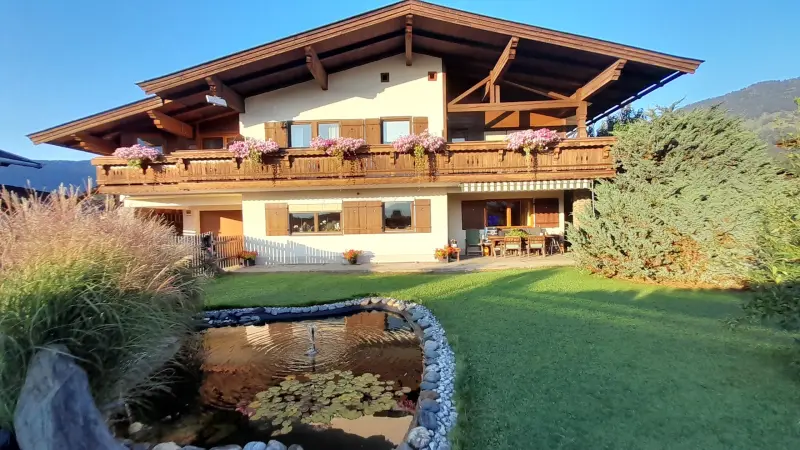 Ferienwohnung mit Hund in Sankt Johann in Tirol für max. 4 Personen Ferienwohnung mit Hund in Sankt Johann in Tirol für max. 4 Personen