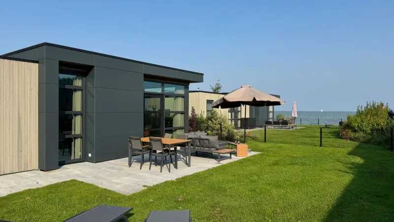 Ferienhaus mit Terrasse und Garten | Meerblick