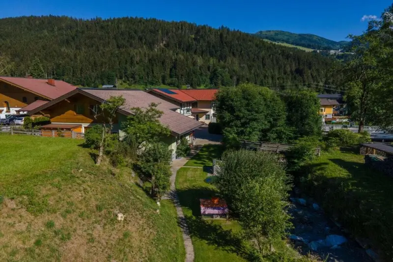 Ferienhaus mit Hund in Hof, Wagrain für max. 6 Personen Ferienhaus mit Hund in Hof, Wagrain für max. 6 Personen