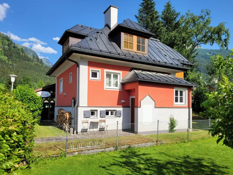 Ferienhaus mit Hund in Bad Gastein für max. 8 Personen Ferienhaus mit Hund in Bad Gastein für max. 8 Personen