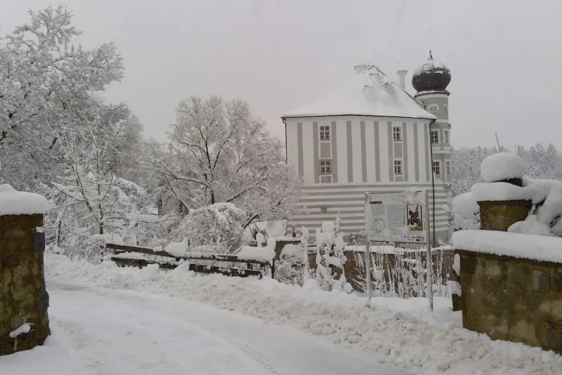 Schloss Donaustauf