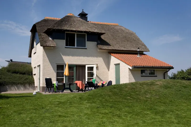 Voll ausgestattetes Ferienhaus mit Garten, Sauna und Whirlpool | Strand in der Nähe | Haustierfreundlich