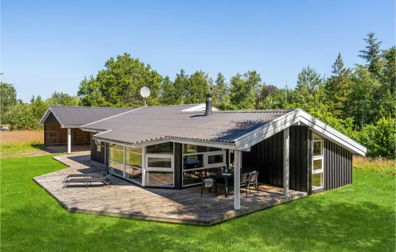 Ferienhaus mit Hund in Bratten Strand fuer max. 6 Personen