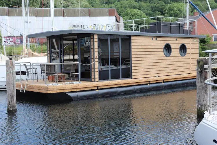 Hausboot  Harrislee