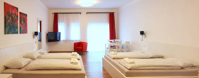 Ferienwohnung in Innsbruck, Rum f&uuml;r max. 4 Personen