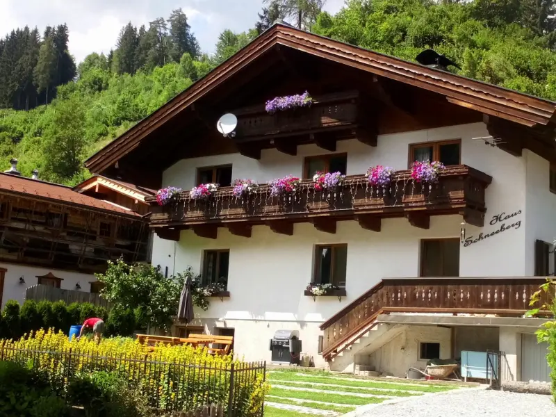 Ferienwohnung mit Hund in Mühlbach am Hochkönig für max. 3 Personen Ferienwohnung mit Hund in Mühlbach am Hochkönig für max. 3 Personen