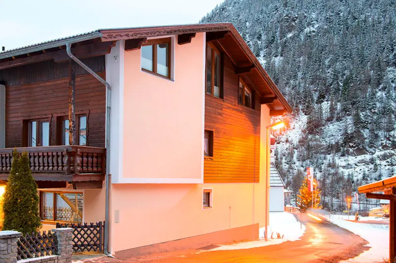 Ferienhaus mit Hund in Zwieselstein für max. 16 Personen Ferienhaus mit Hund in Zwieselstein für max. 16 Personen