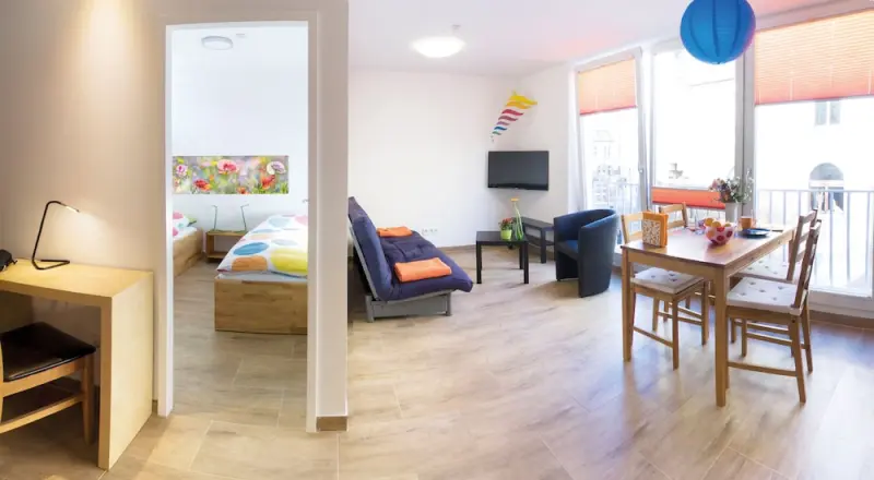 Ferienwohnung Nippes