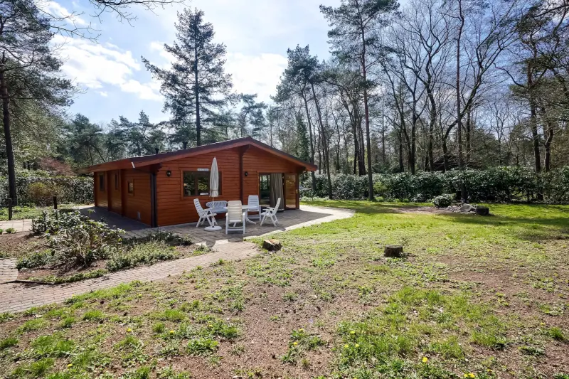 Bungalow mit Garten, Whirlpool und Terrasse | Naturblick
