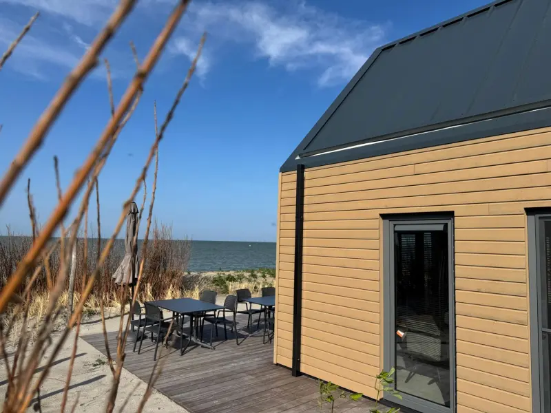 Enkhuizer Strand BeachHouse Sonnendeck Nr. 414