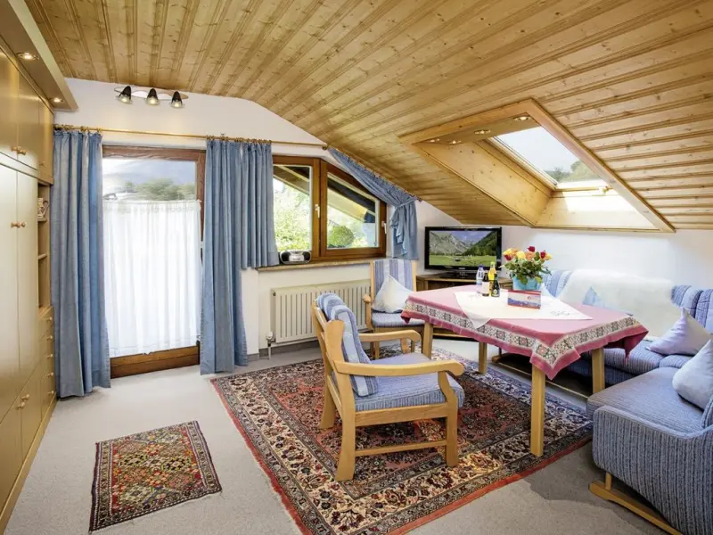 Privatzimmer in Oberstdorf für max. 4 Personen Privatzimmer in Oberstdorf für max. 4 Personen