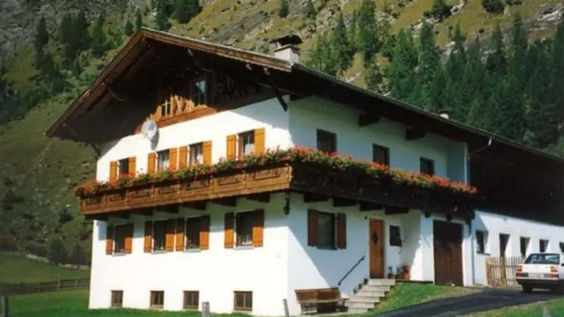 Ferienwohnung mit Hund in Vals, Sankt Jodok am Brenner für max. 5 Personen Ferienwohnung mit Hund in Vals, Sankt Jodok am Brenner für max. 5 Personen