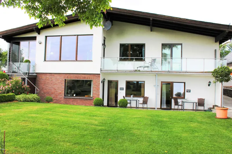 Ferienwohnung  Ulmen
