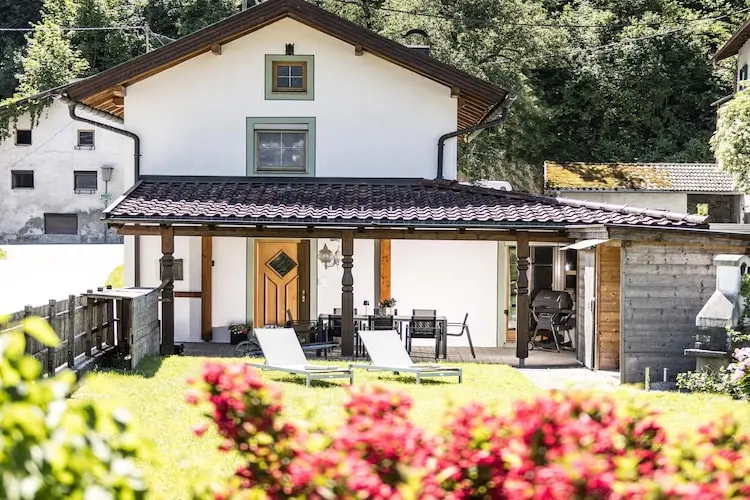 Ferienhaus mit Hund in Strass im Zillertal, 