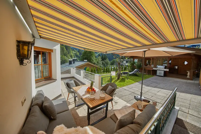 Chalet mit Hund in Viehhofen fuer max. 13 Personen