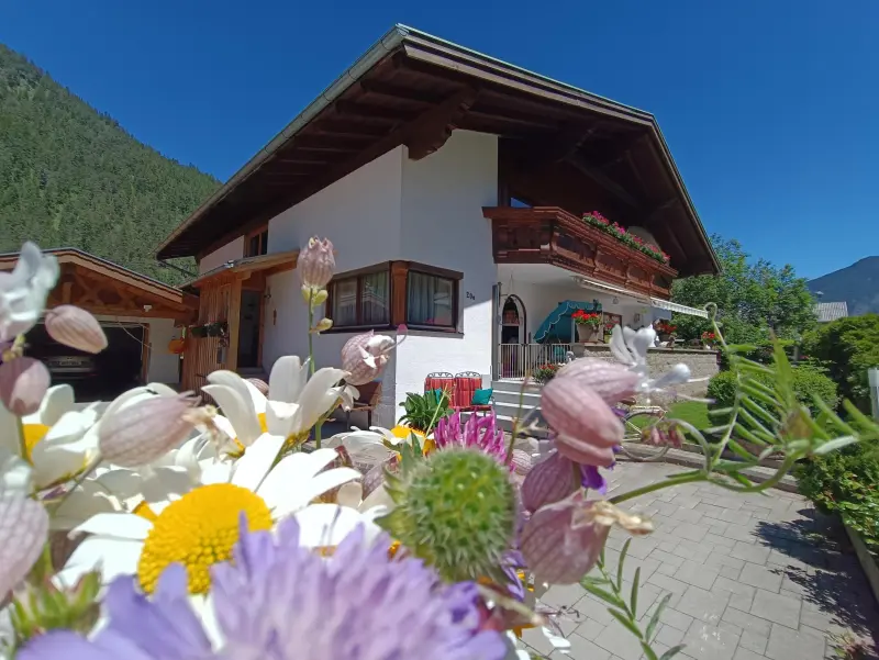 Ferienwohnung  Bach