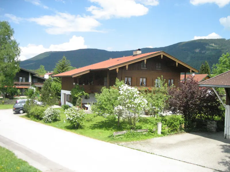 Ferienwohnung mit Hund in Inzell fuer max. 4 Personen