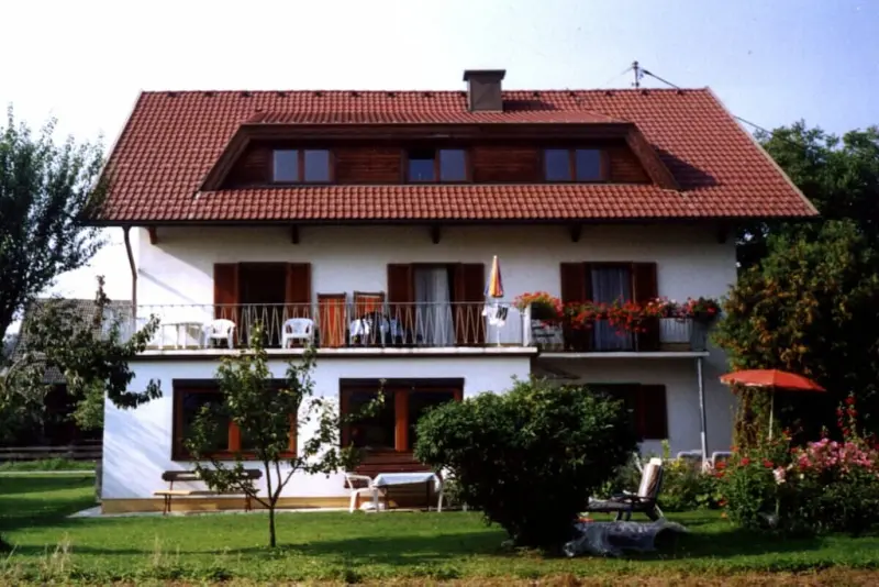 Ferienhaus mit Hund in Villach, Oberaichwald für max. 2 Personen Ferienhaus mit Hund in Villach, Oberaichwald für max. 2 Personen