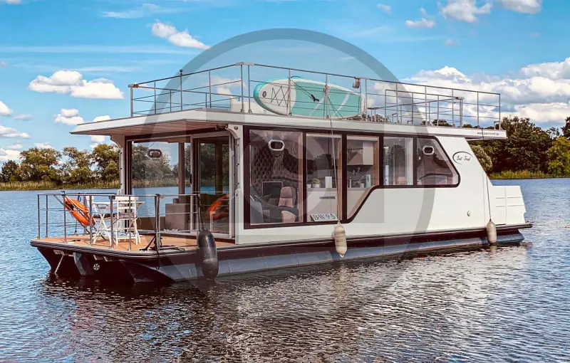 Hausboot  Neuruppin