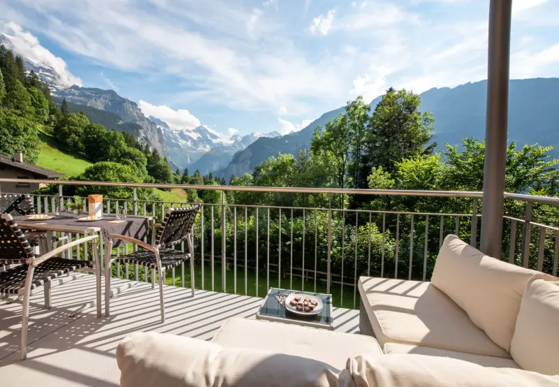 Ferienwohnung mit Hund in Wengen BE für max. 4 Personen Ferienwohnung mit Hund in Wengen BE für max. 4 Personen