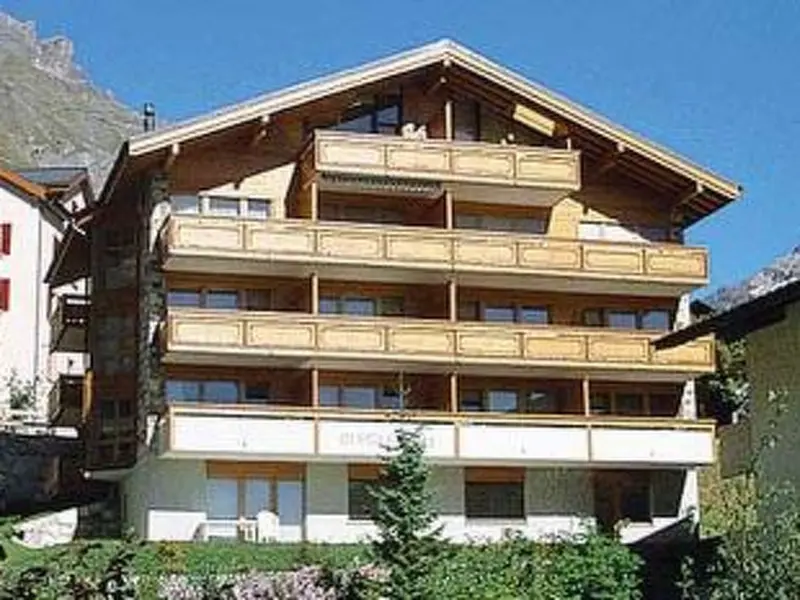 Ferienwohnung mit Hund in Leukerbad, Schweiz für max. 4 Personen Ferienwohnung mit Hund in Leukerbad, Schweiz für max. 4 Personen