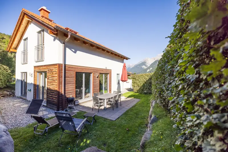 Ferienhaus mit Hund in Scuol f&uuml;r max. 6 Personen