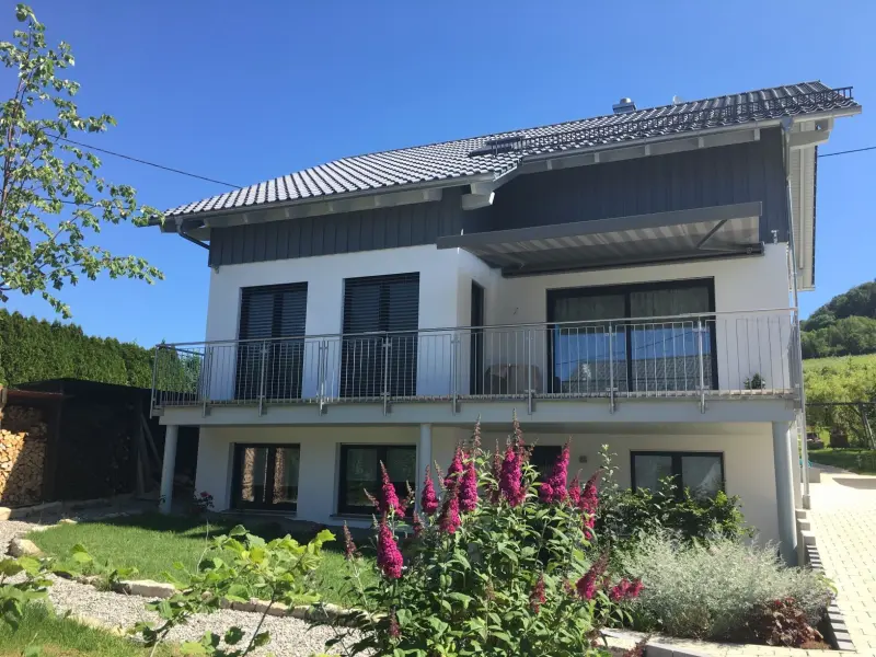 Ferienwohnung  Dettingen an der Erms