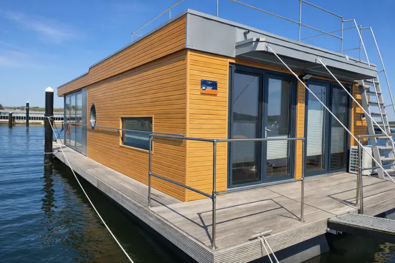 Hausboot Stralsund