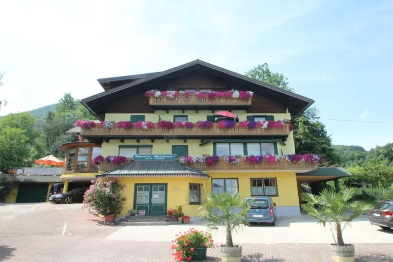 Ferienhaus in Gemeinde Nußdorf am Attersee f&uuml;r max. 3 Personen