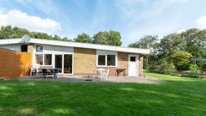 Wohnung mit Garten und Terrasse