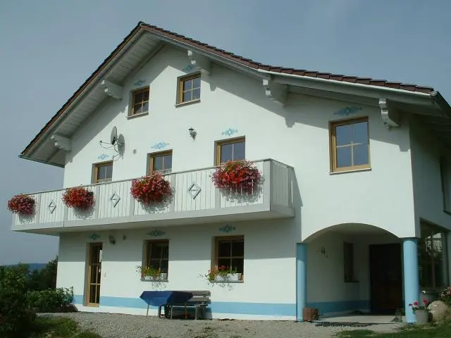 80 M² Ferienwohnung ∙ 2 Schlafzimmer ∙ 4 Gäste - Grafenau