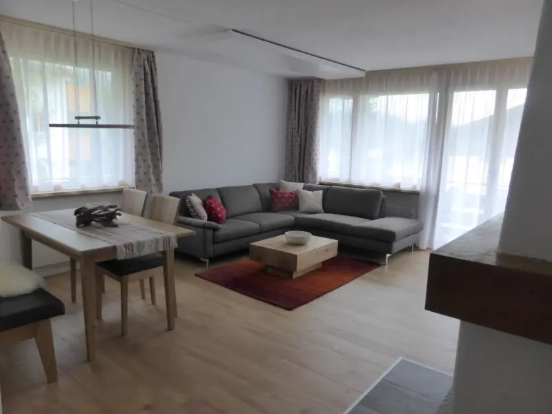 Ferienwohnung  Klosters-Serneus