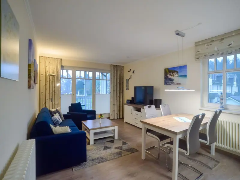 Dünenpark Binz Komfortplus Ferienwohnung mit 1 Schlafzimmer und Balkon im Obergeschoss (214)