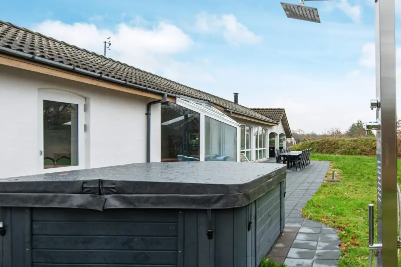 Ferienhaus mit Hund inHenne  f&uuml;r max. 12 Personen