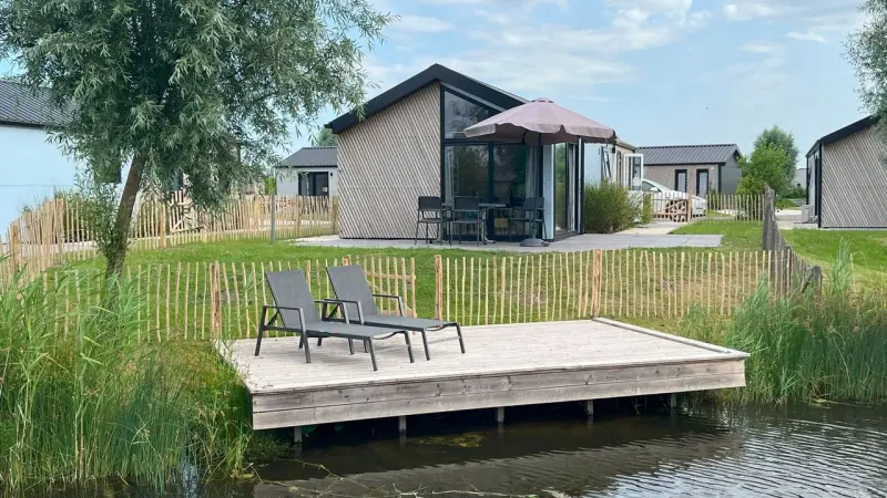 Ferienhaus mit Garten und Terrasse | Flussblick | Haustierfreundlich
