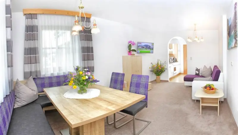 Ferienwohnung  Hütten