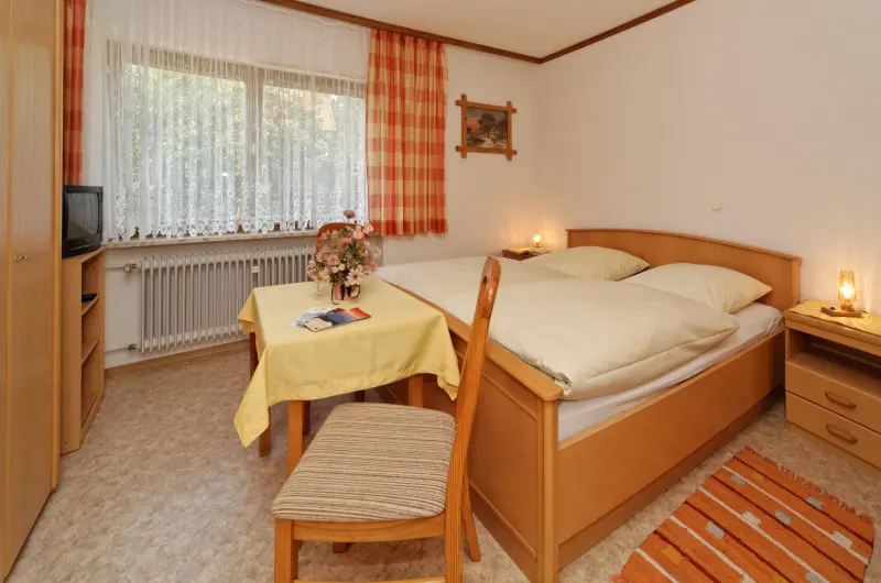 Privatzimmer mit Hund in Altschönau, Neuschönau für max. 2 Personen Privatzimmer mit Hund in Altschönau, Neuschönau für max. 2 Personen