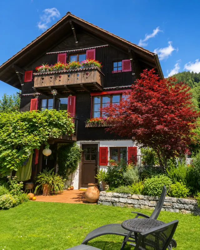 Privatzimmer mit Hund in Sigriswil, Berner Oberland für max. 2 Personen Privatzimmer mit Hund in Sigriswil, Berner Oberland für max. 2 Personen